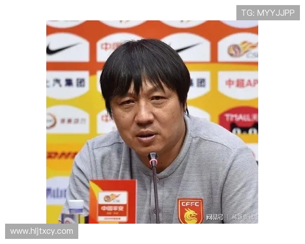 白俄球队与荷兰球队激战正酣谁能在这场对决中笑到最后