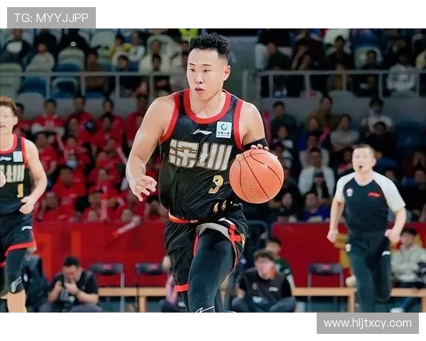 贺希宁:从青涩球员到篮球明星的成长之路与奋斗故事